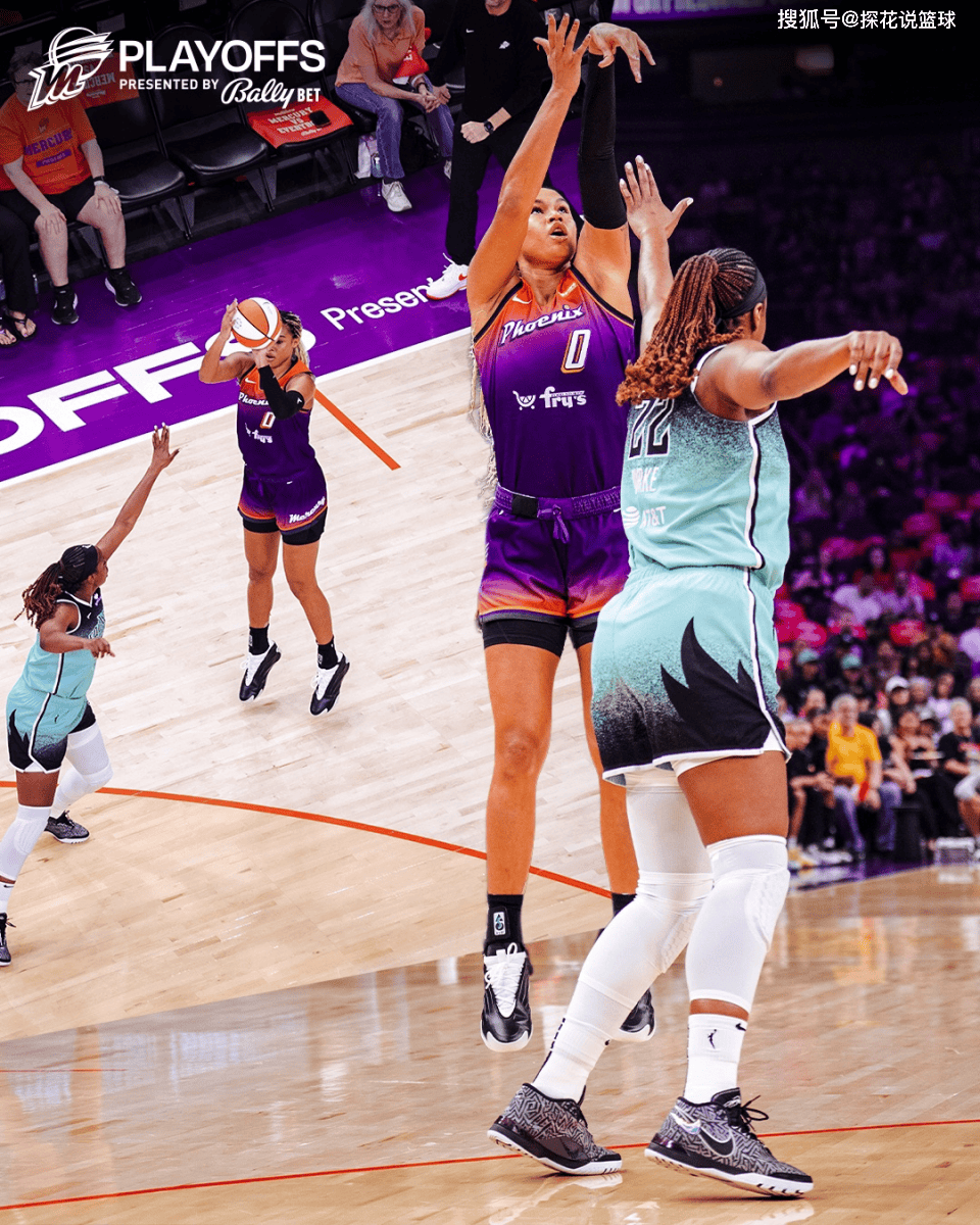 九游体育- 哈登在瑞士队比赛中回归赛场,逆转引发热议的是谁 