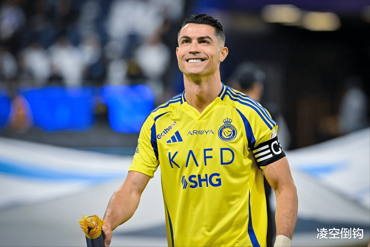 关于C罗在RNG比赛中突破纪录,高光表现引发热议!的信息 关于C罗在RNG比赛中突破纪录,高光表现引发热议!的信息