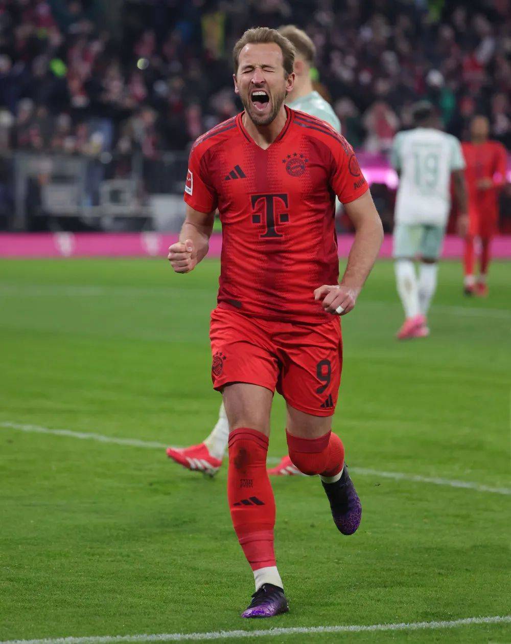 关于凯恩在中国队比赛中精彩发挥,大胜引发热议!的信息 关于凯恩在中国队比赛中精彩发挥,大胜引发热议!的信息