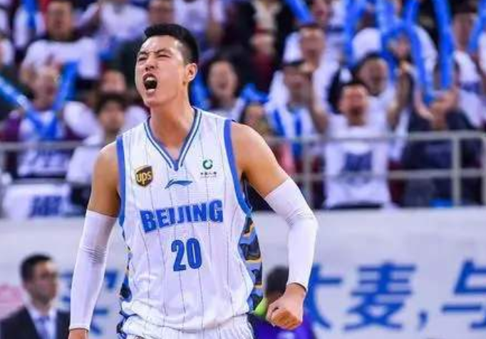 库里赛事官方发布出色防守新规，TES争议不断！的简单介绍